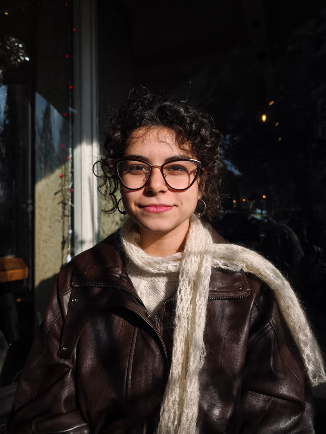 Bahar Uz - Fashion Stylist and Creative Director based in Istanbul